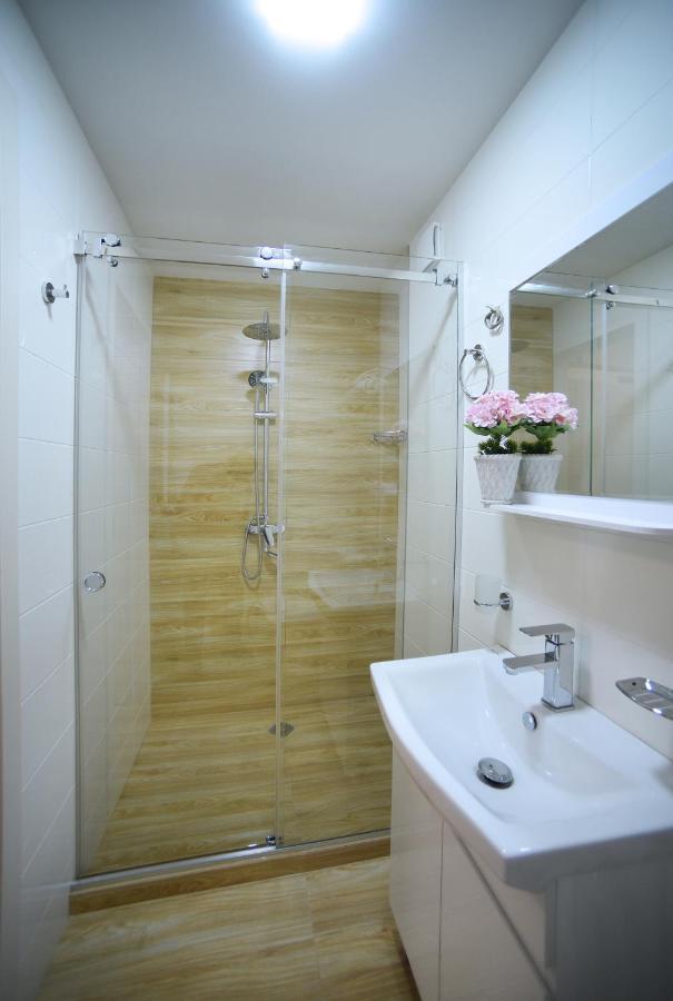 טביליסי City Lux Hotel מראה חיצוני תמונה