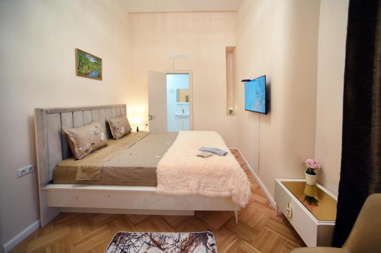 טביליסי City Lux Hotel מראה חיצוני תמונה
