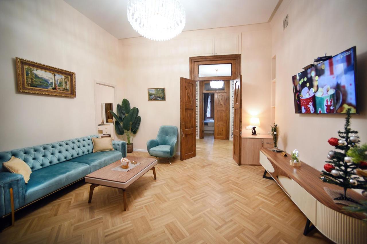 טביליסי City Lux Hotel מראה חיצוני תמונה