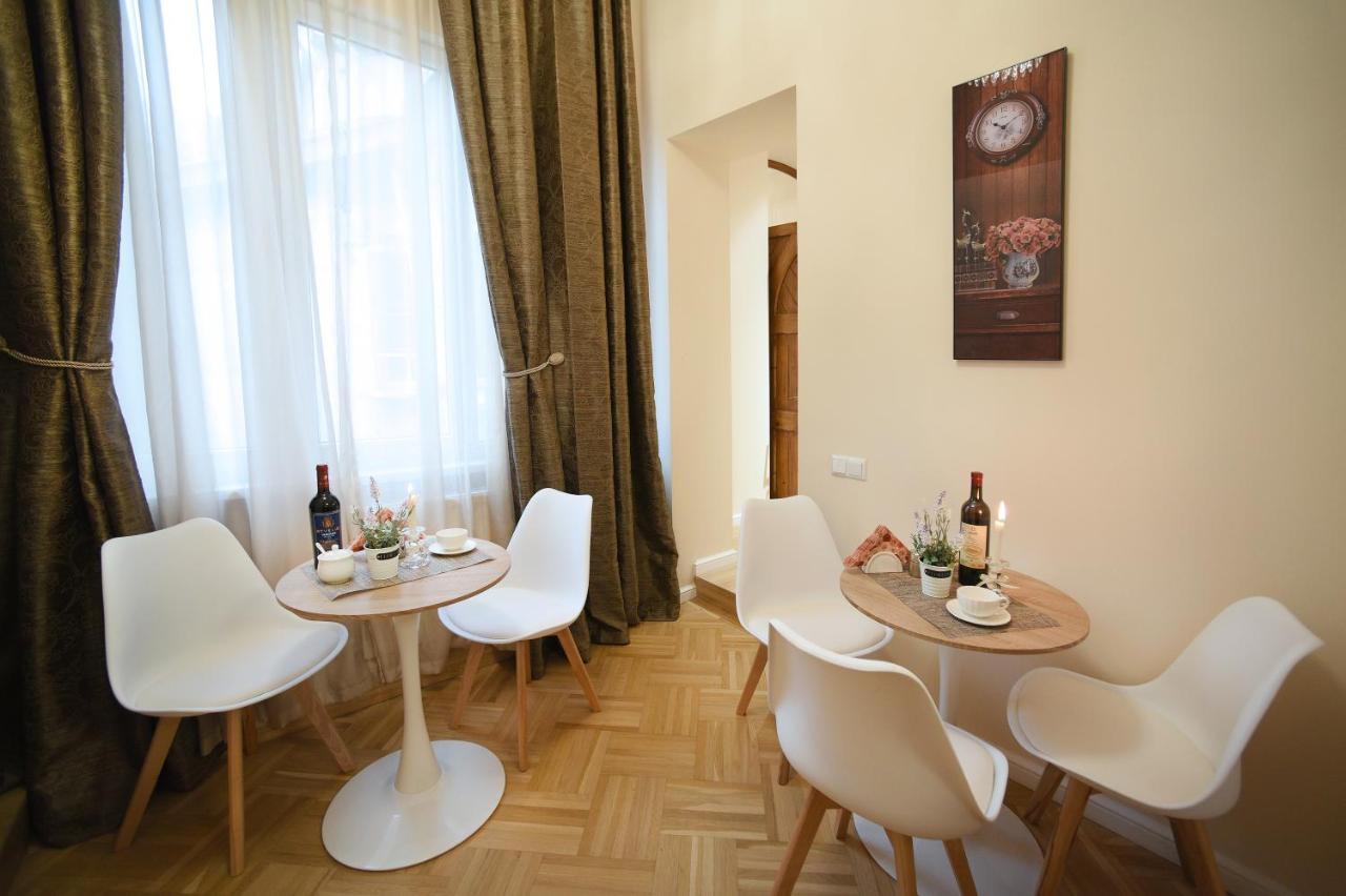 טביליסי City Lux Hotel מראה חיצוני תמונה